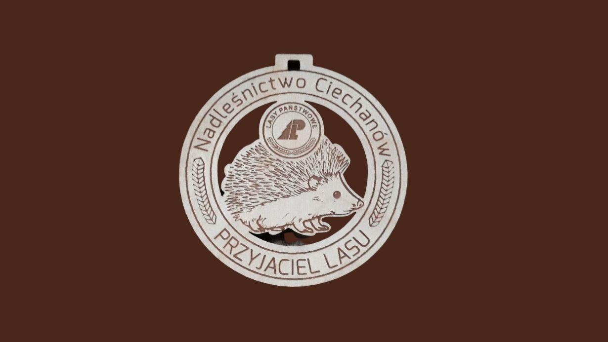 Projekt drewnianych medali 165