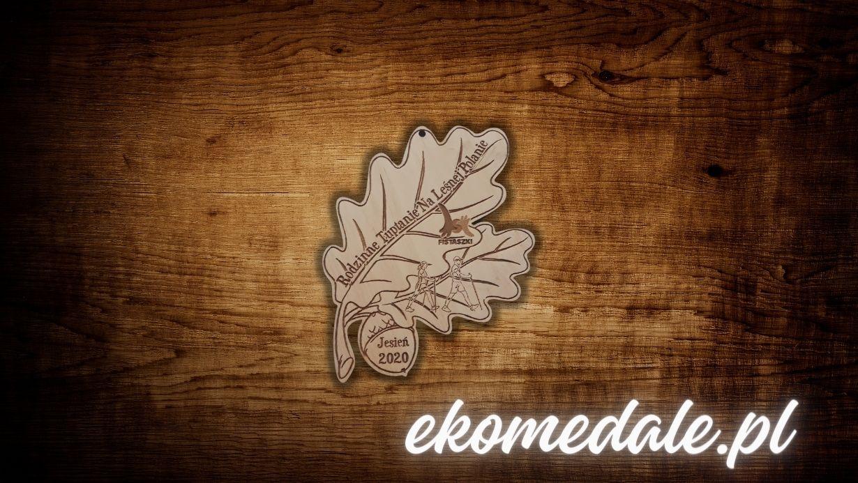 Projekt drewnianych medali 72