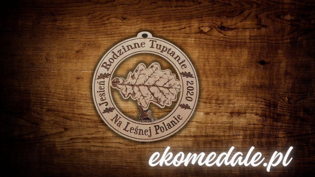 Projekt drewnianych medali 73