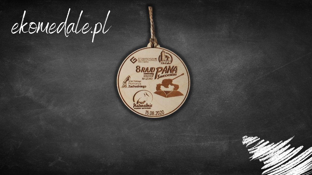 Projekt drewnianych medali 46