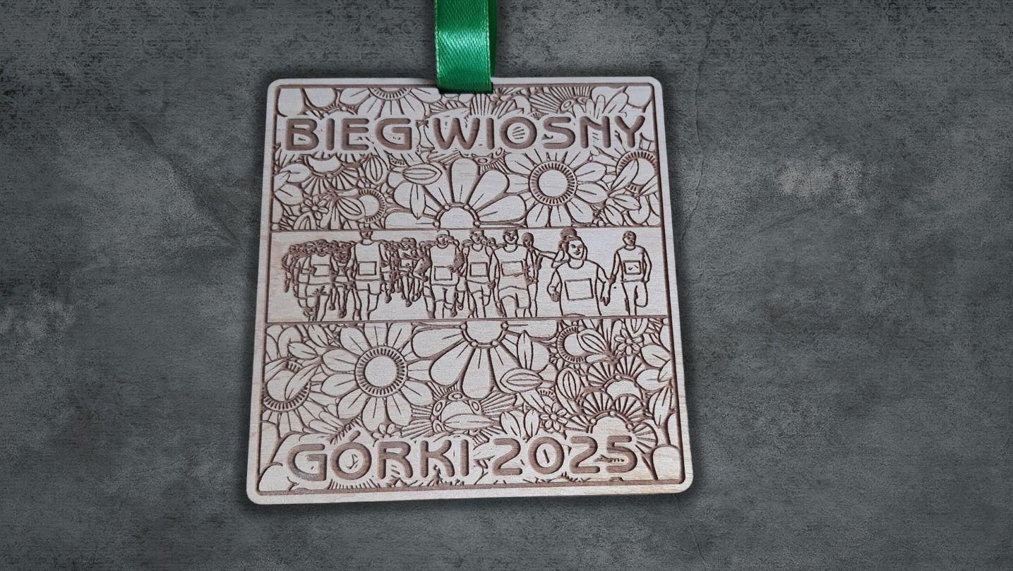 Projekt drewnianych medali 235