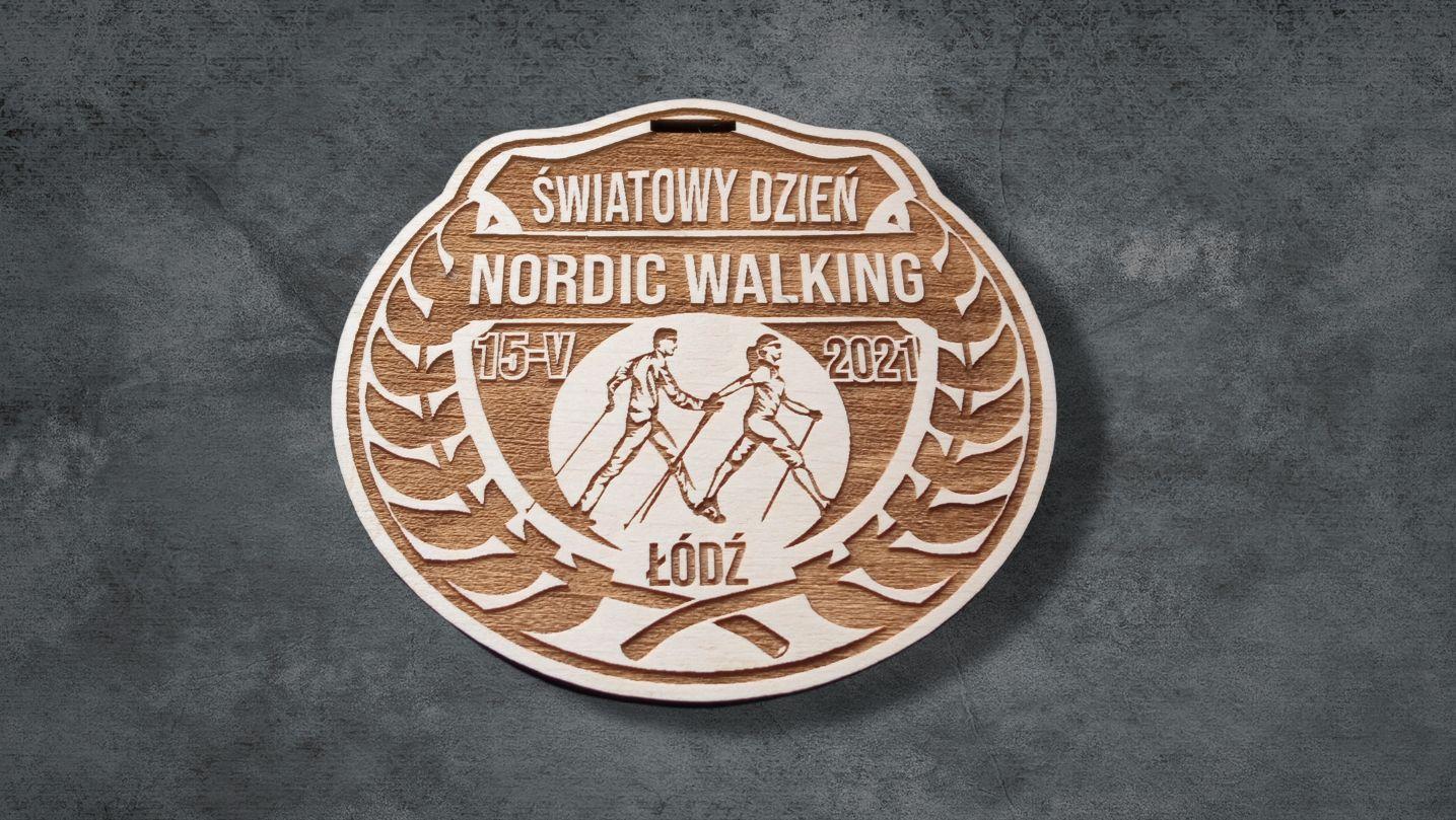 Projekt drewnianych medali 227