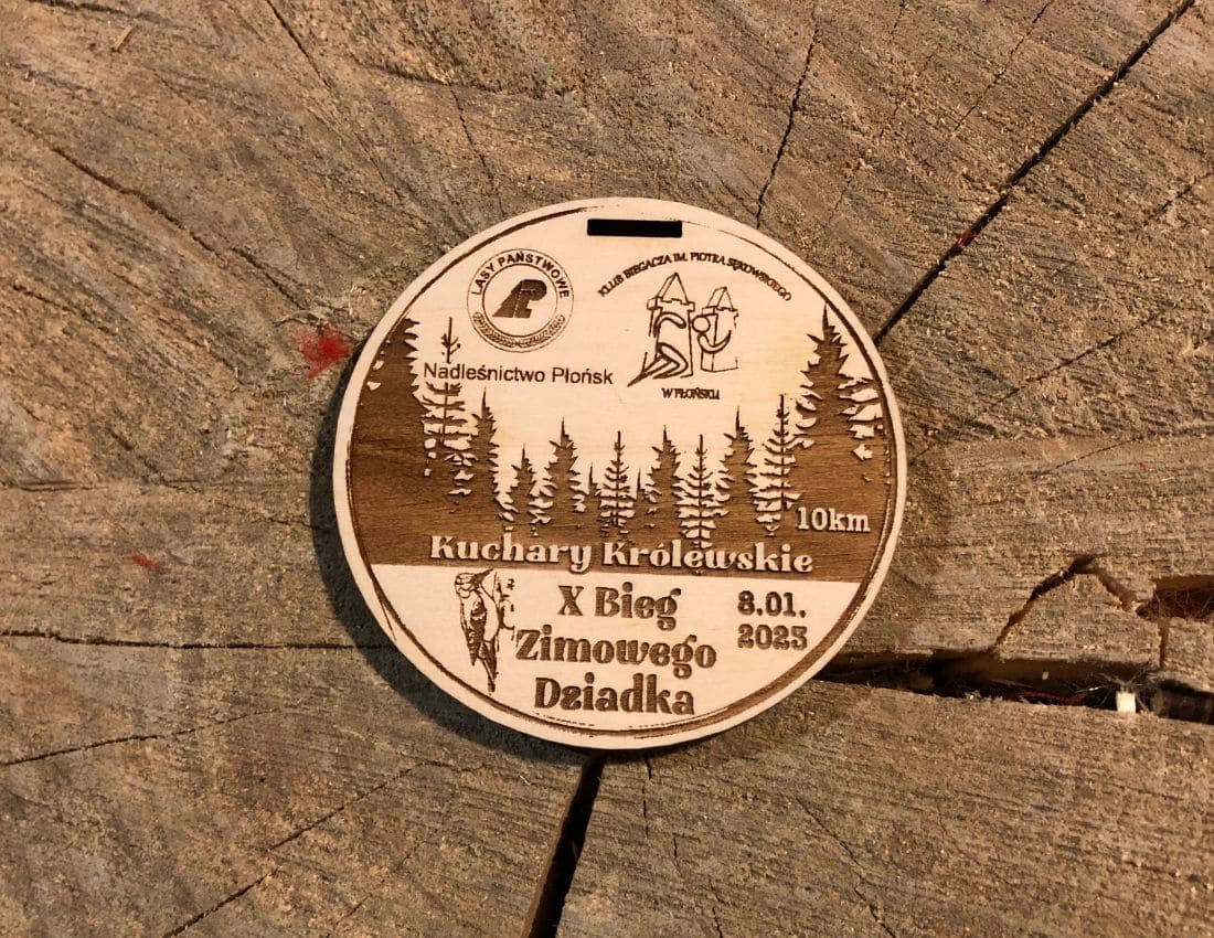 Projekt drewnianych medali 1094