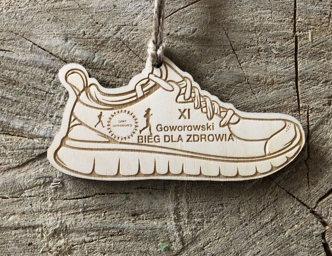 Projekt drewnianych medali 1306