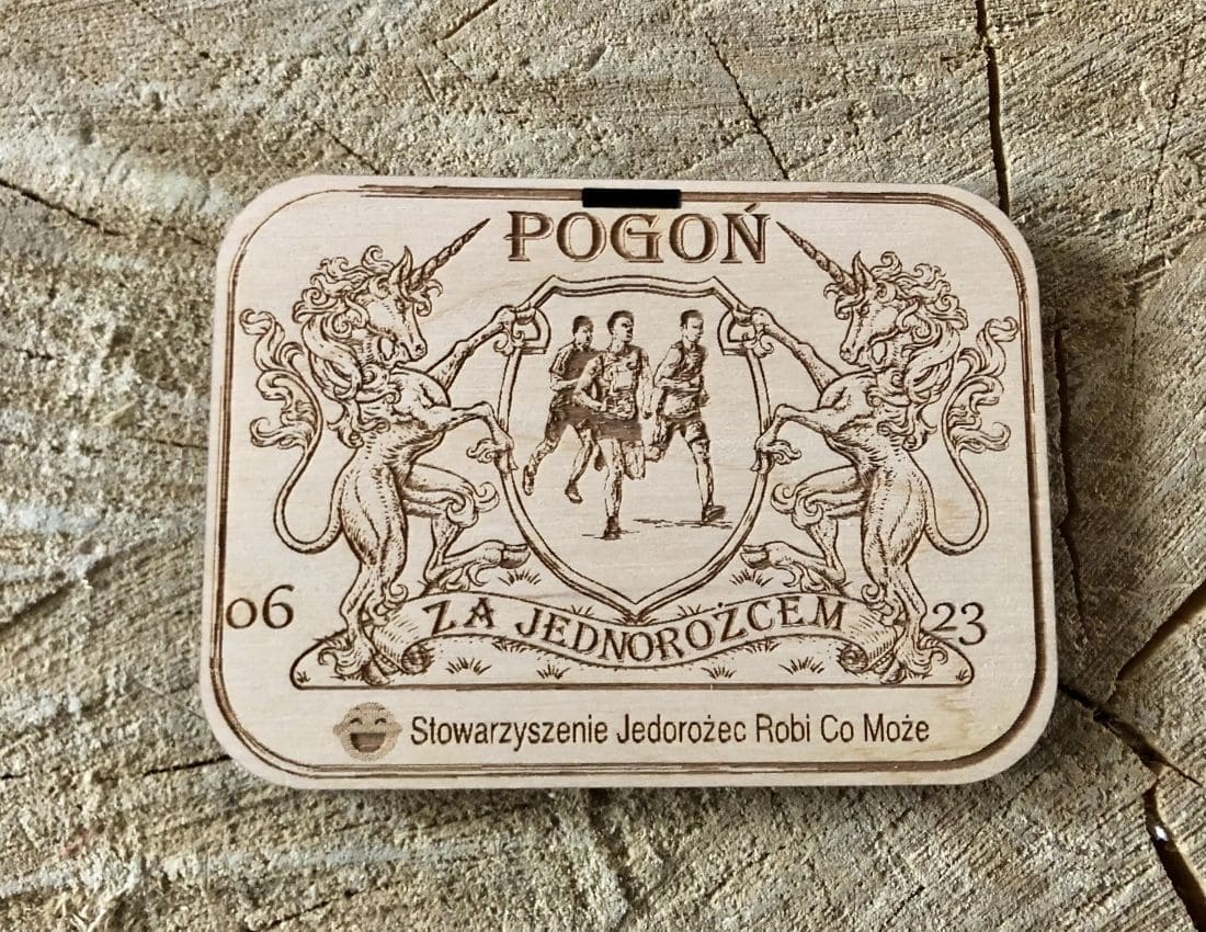 Projekt drewnianych medali 1308