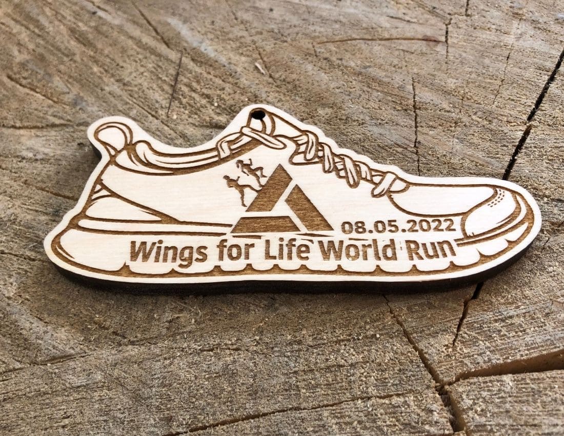 Projekt drewnianych medali 637