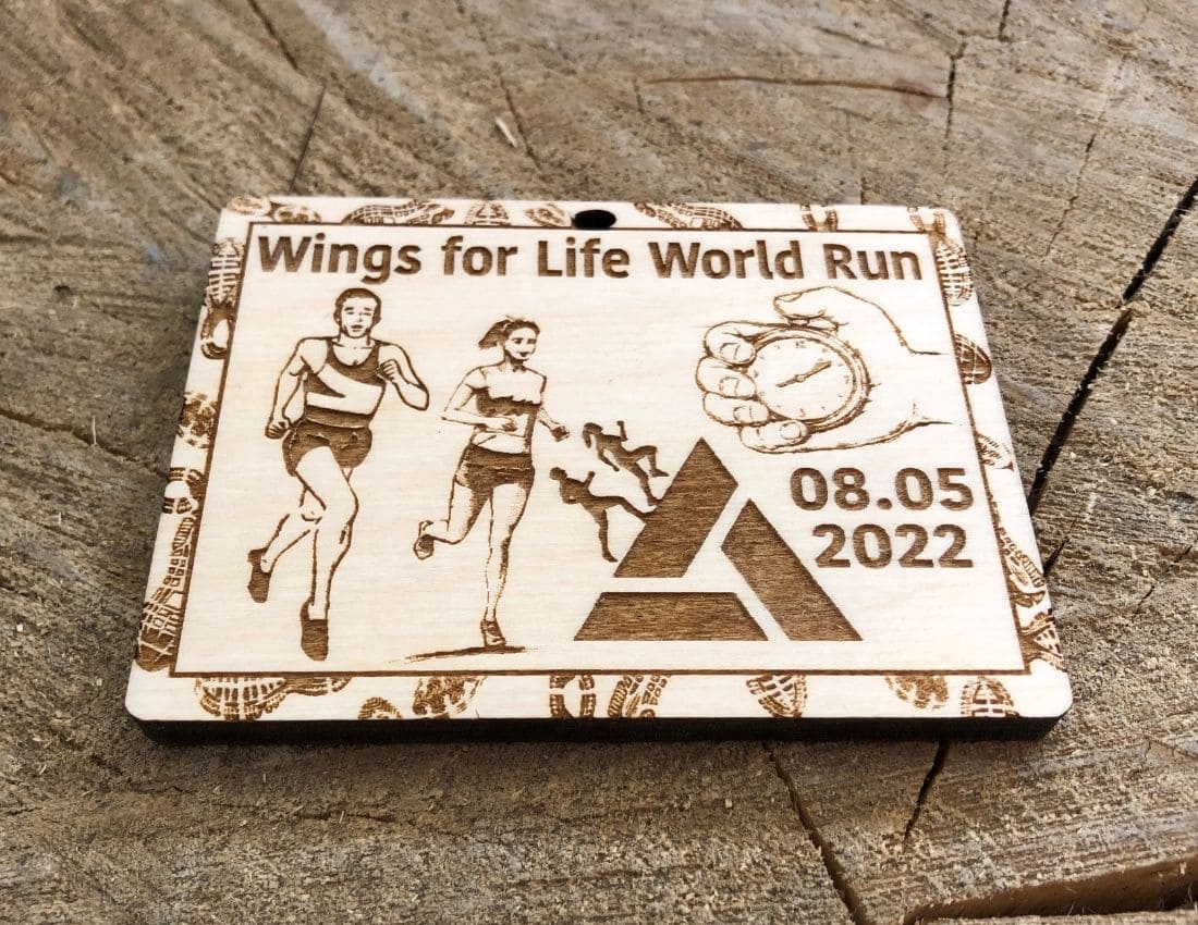 Projekt drewnianych medali 638