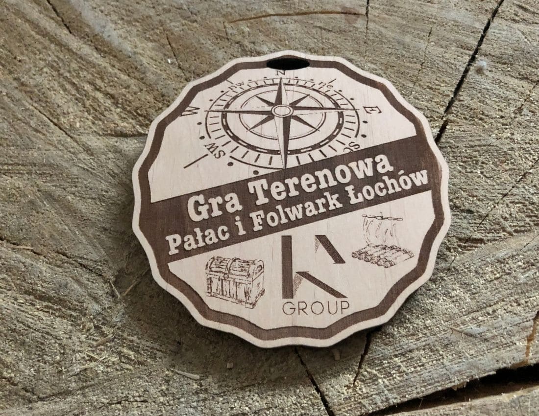 Projekt drewnianych medali 647