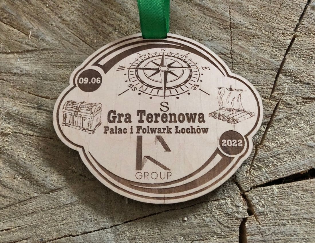 Projekt drewnianych medali 649