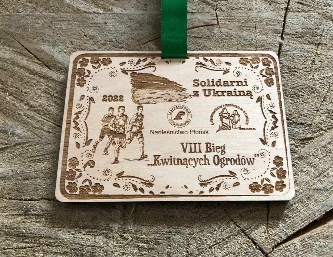 Projekt drewnianych medali 652