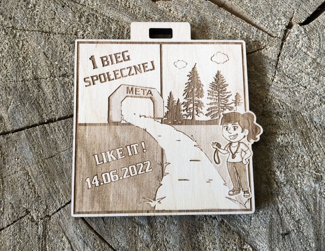 Projekt drewnianych medali 691