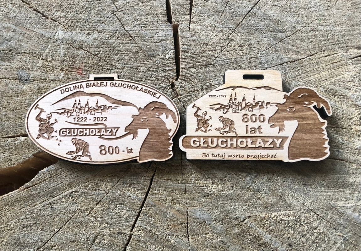 Projekt drewnianych medali 764