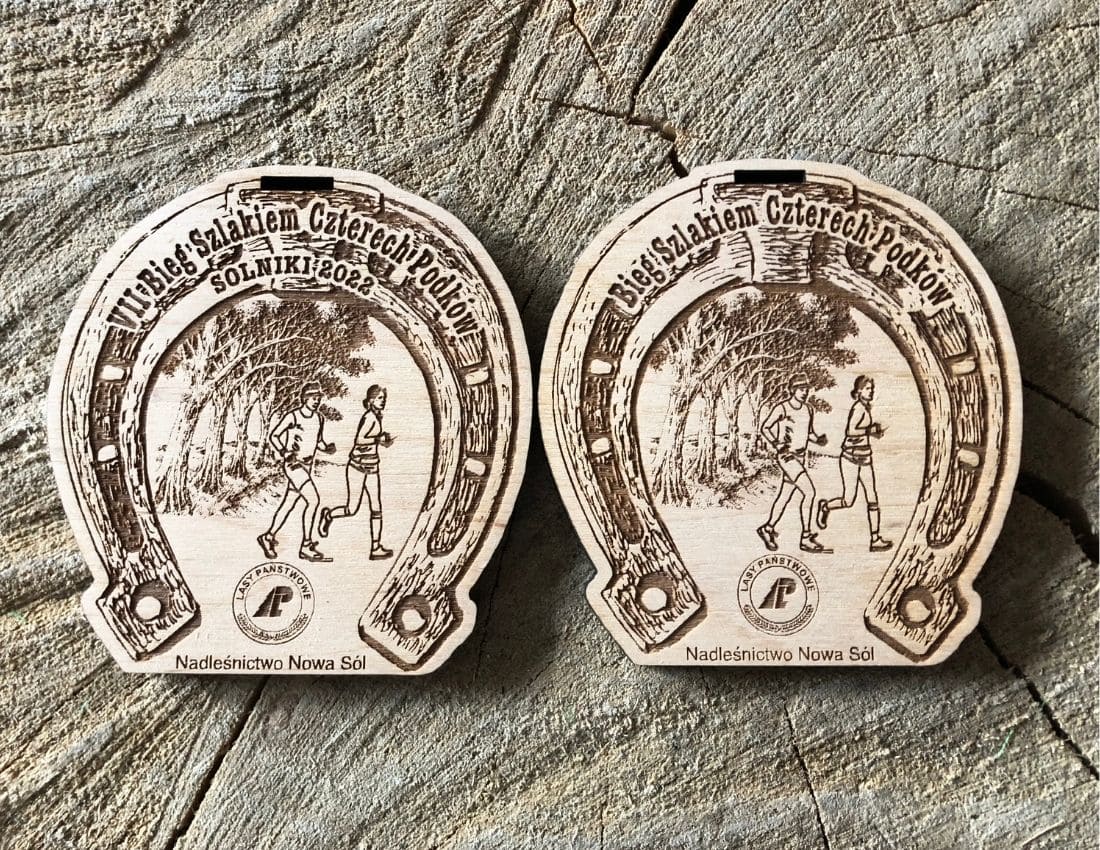 Projekt drewnianych medali 788