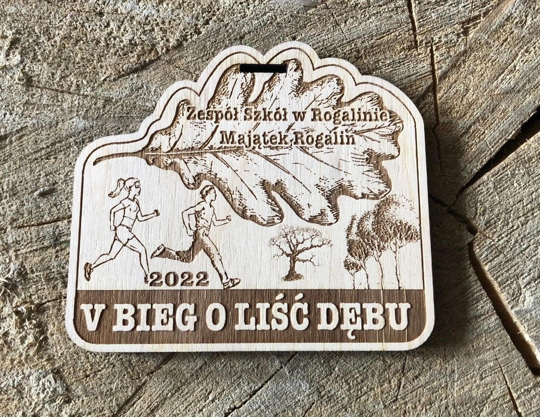 Projekt drewnianych medali 815