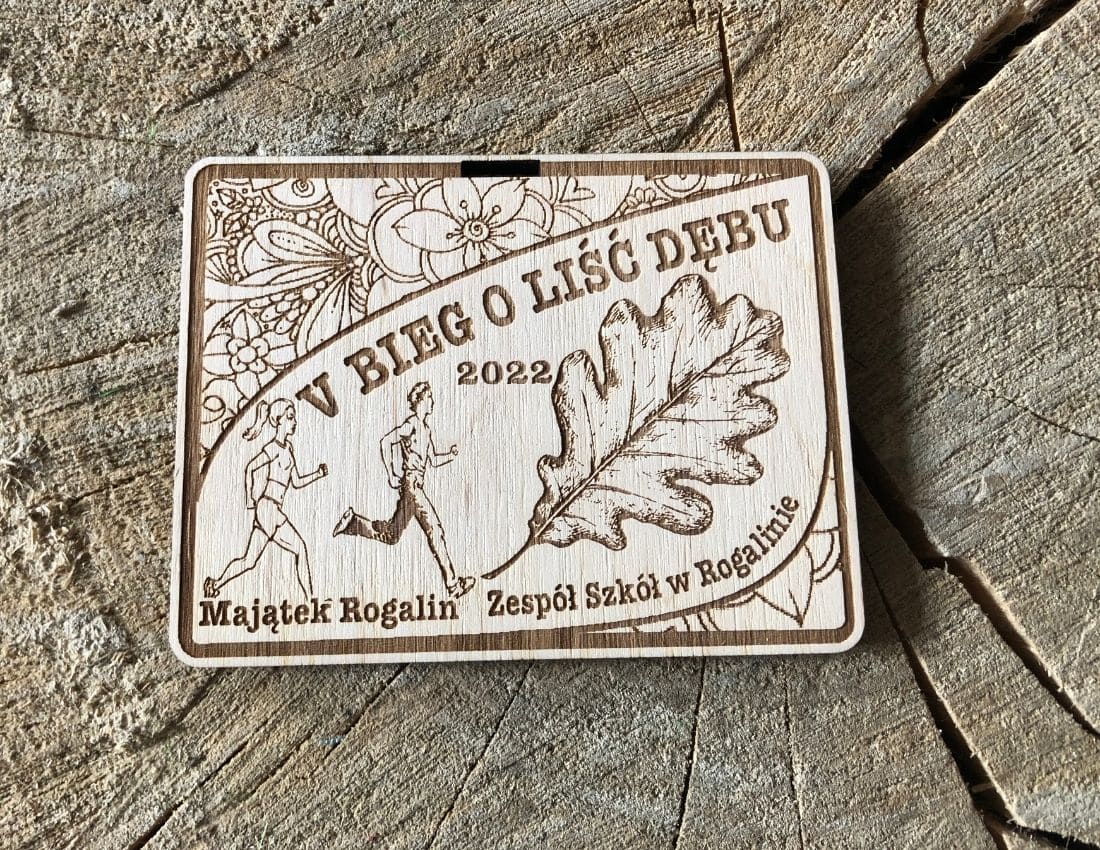 Projekt drewnianych medali 817