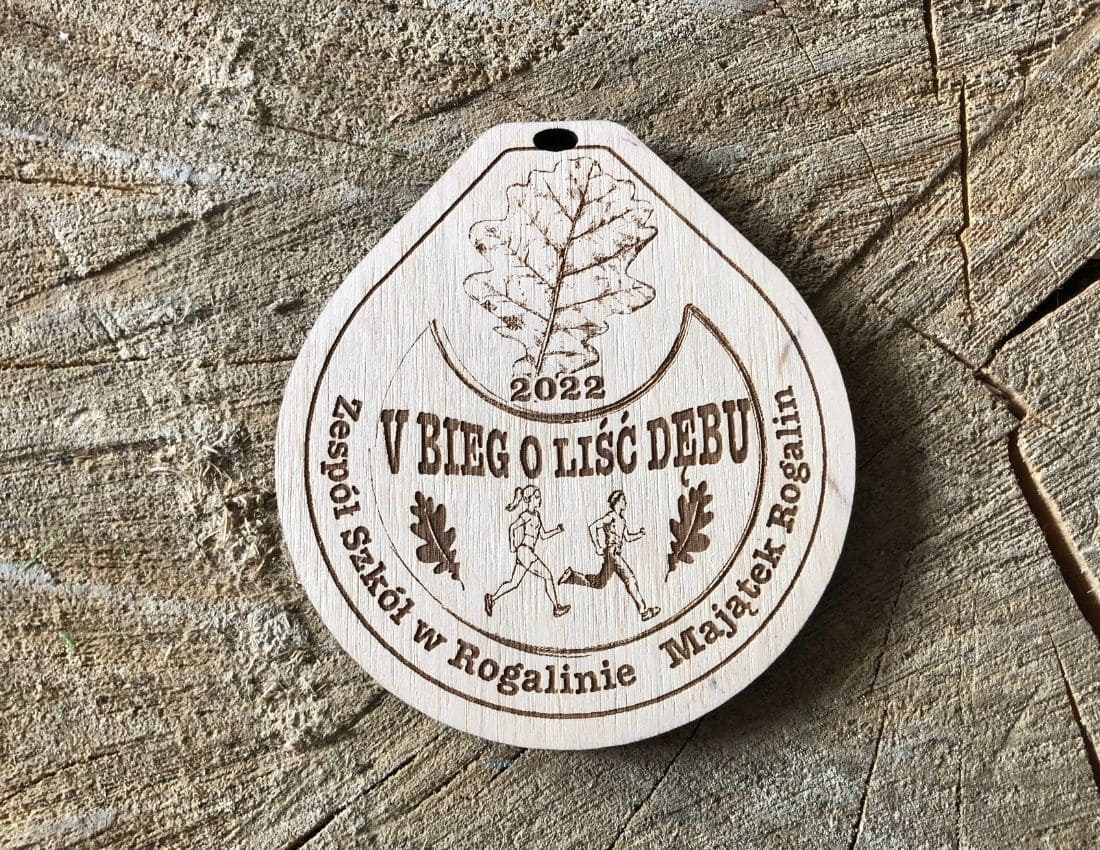 Projekt drewnianych medali 816