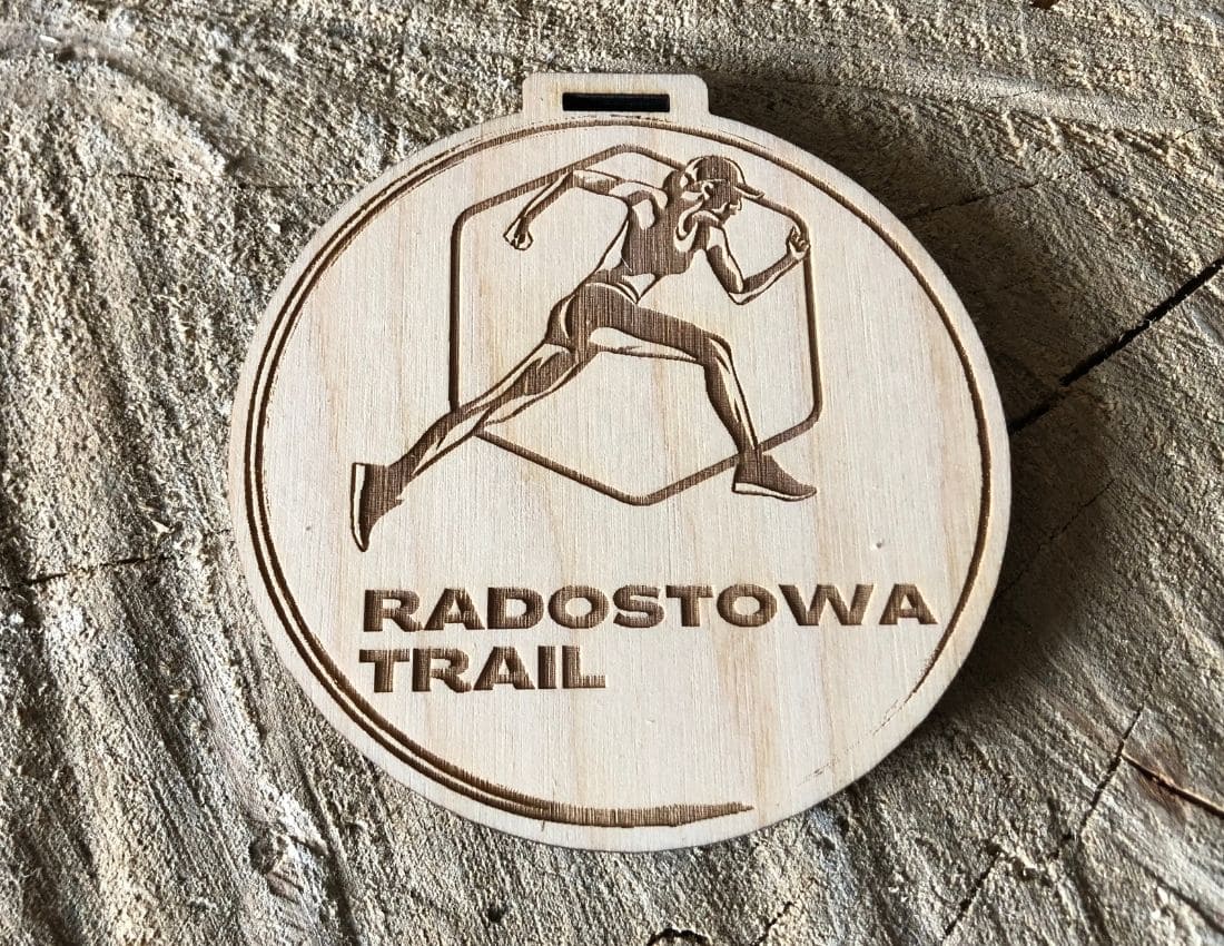 Projekt drewnianych medali 833