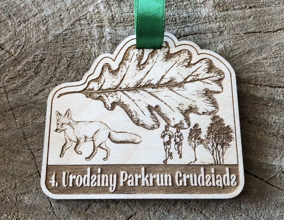 Projekt drewnianych medali 868