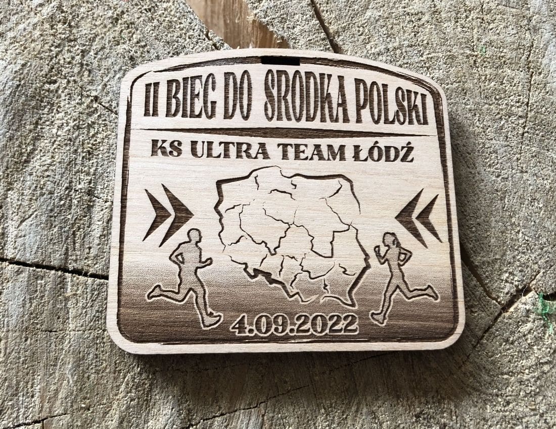 Projekt drewnianych medali 882