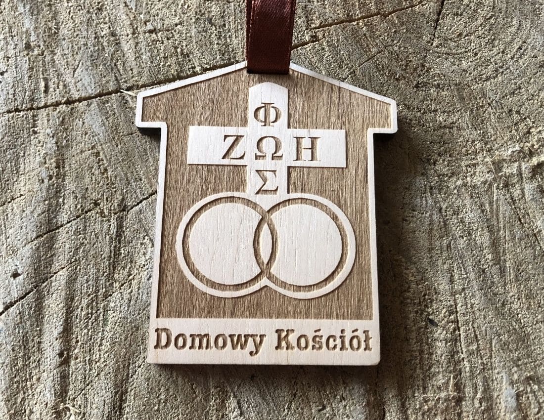 Projekt drewnianych medali 897