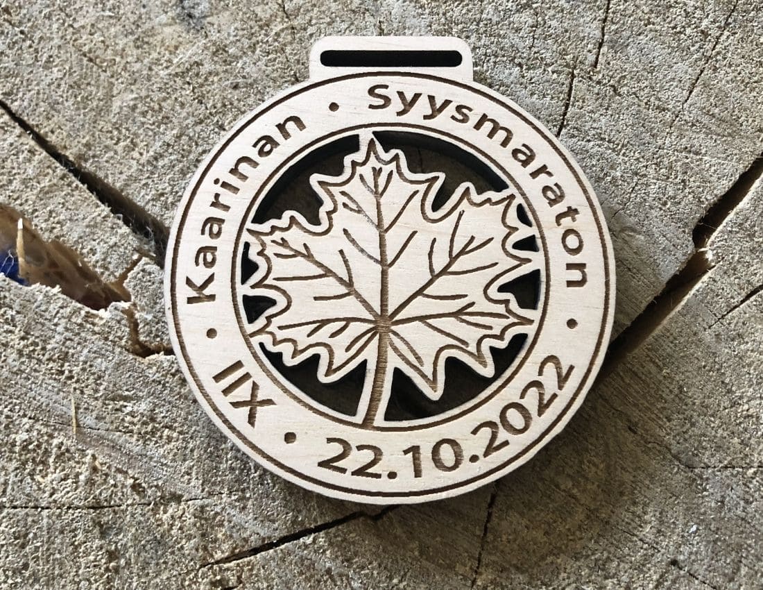 Projekt drewnianych medali 901