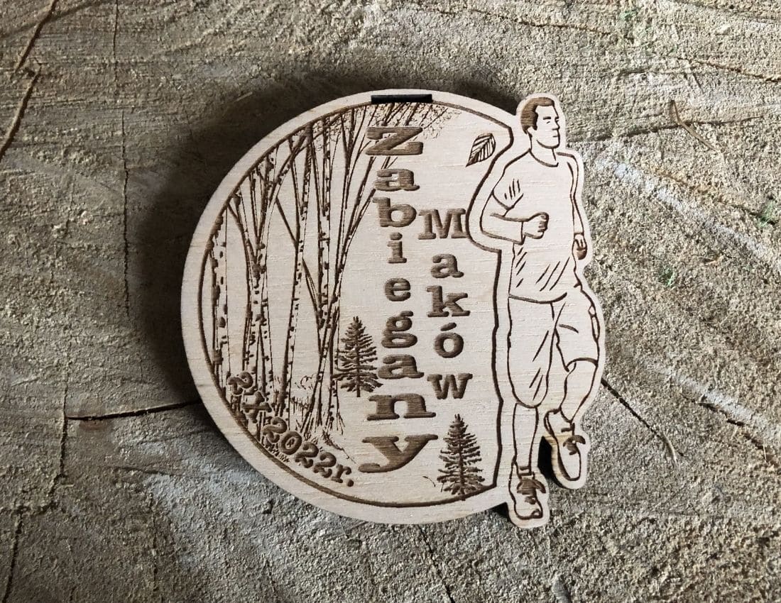 Projekt drewnianych medali 972