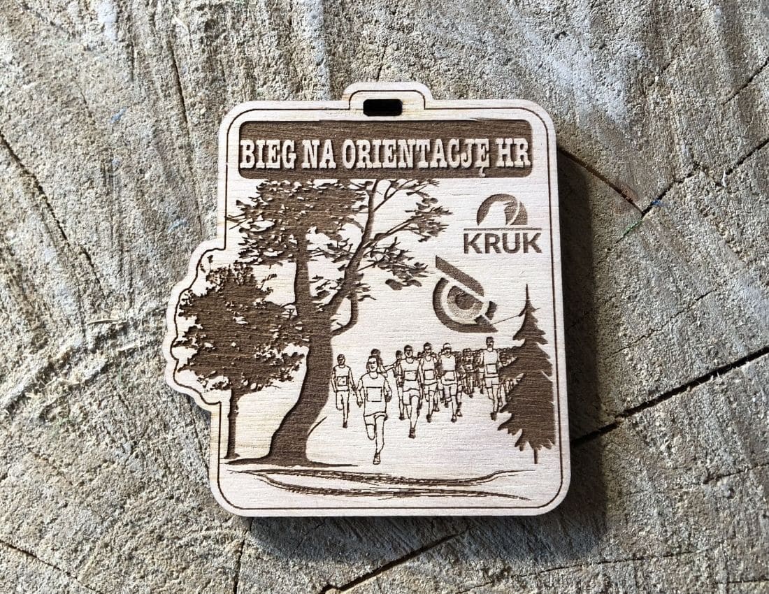 Projekt drewnianych medali 999