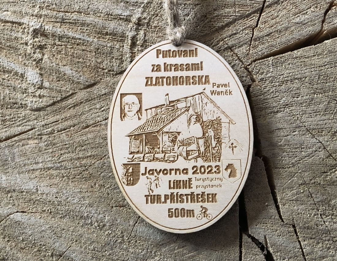 Projekt drewnianych medali 1154