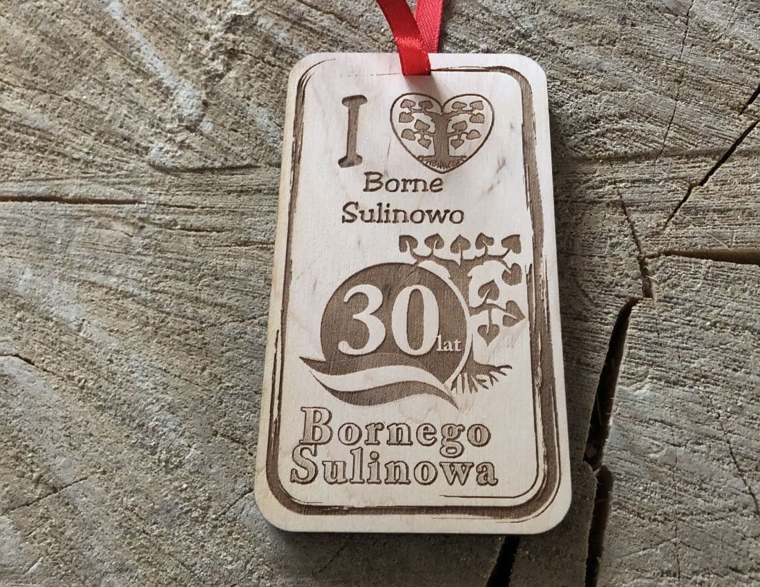 Projekt drewnianych medali 1158