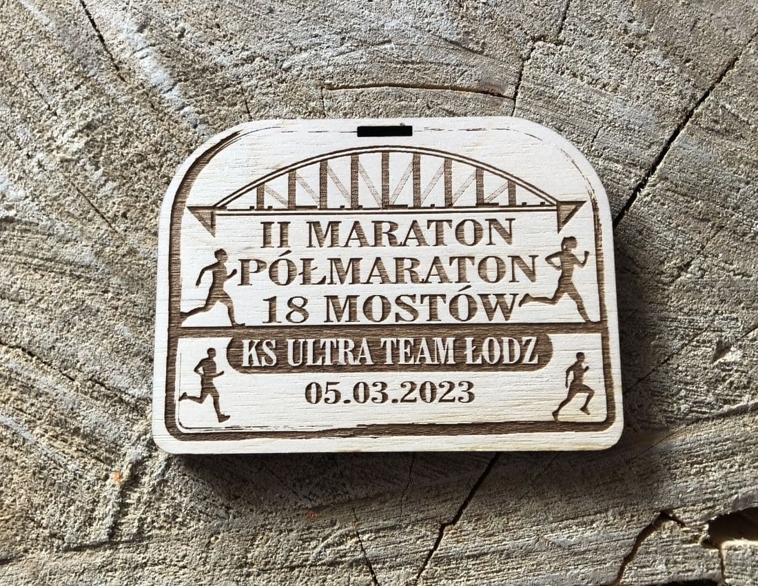 Projekt drewnianych medali 1169