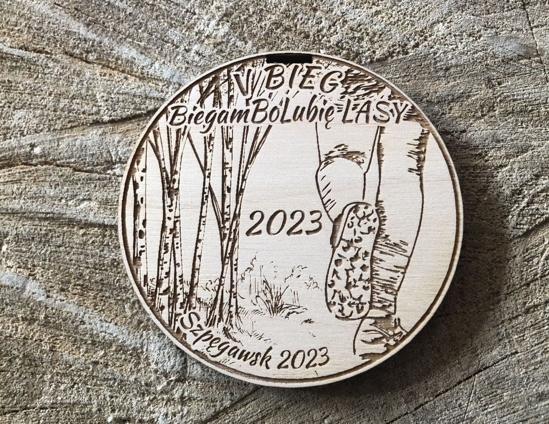 Projekt drewnianych medali 1183