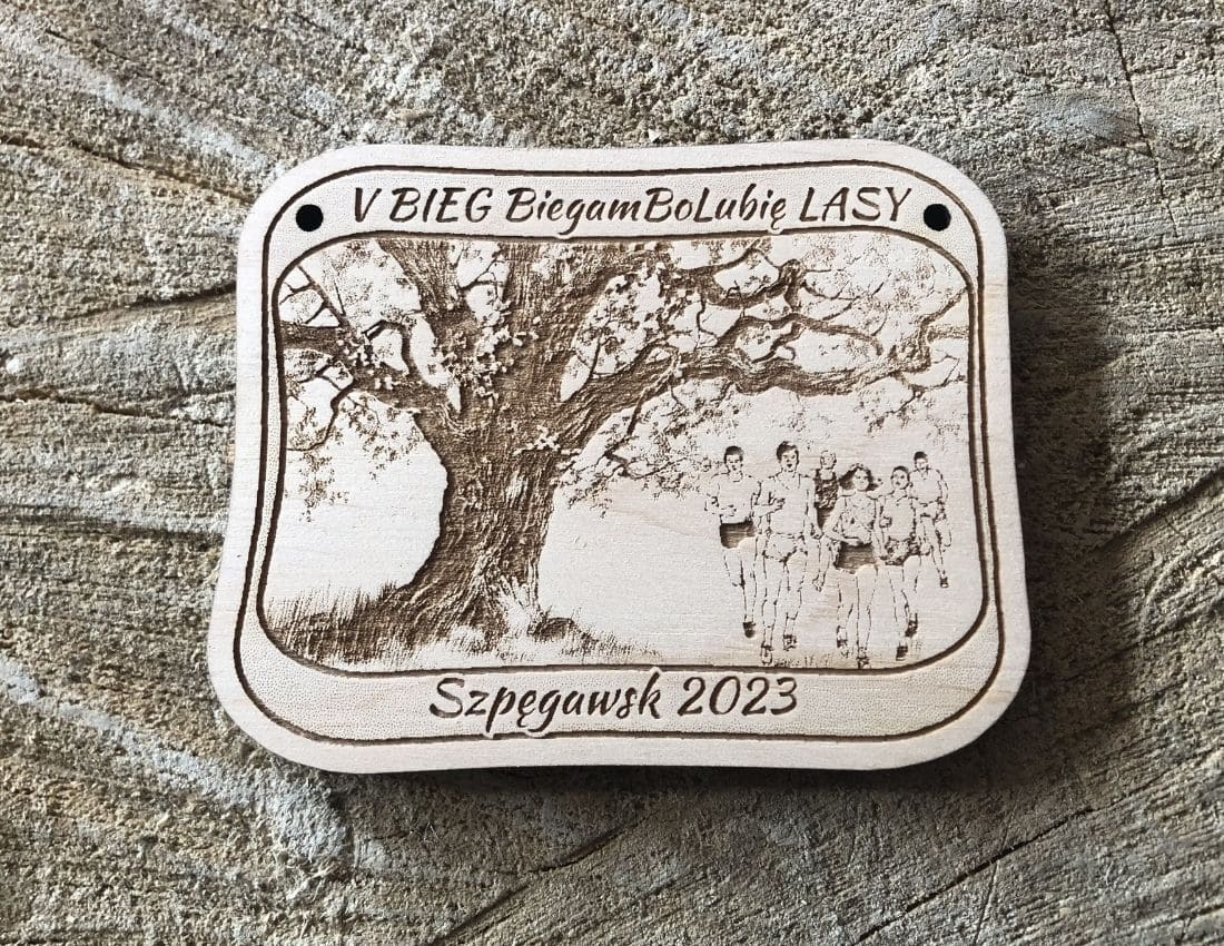 Projekt drewnianych medali 1198