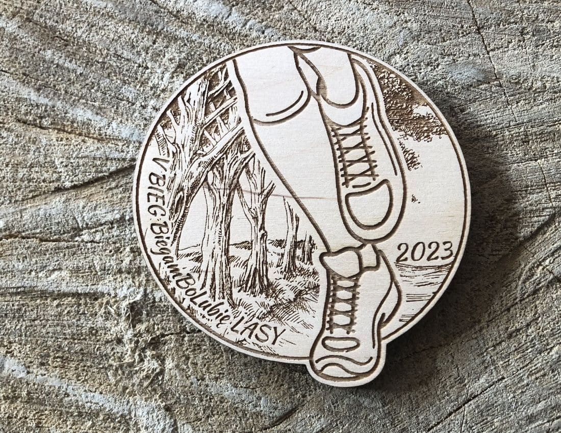 Projekt drewnianych medali 1136