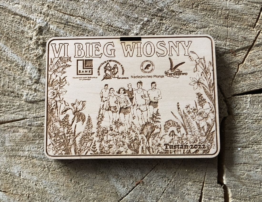 Projekt drewnianych medali 1222