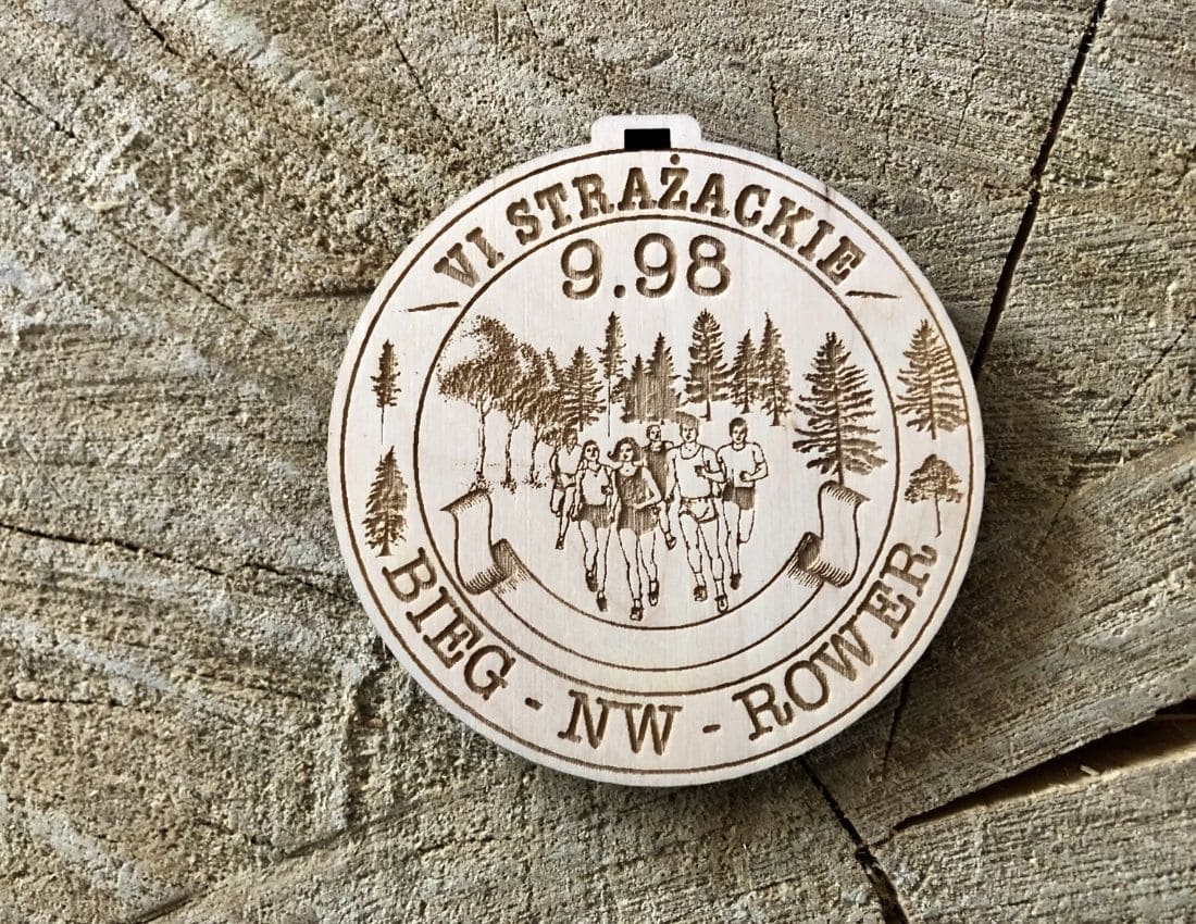 Projekt drewnianych medali 1246