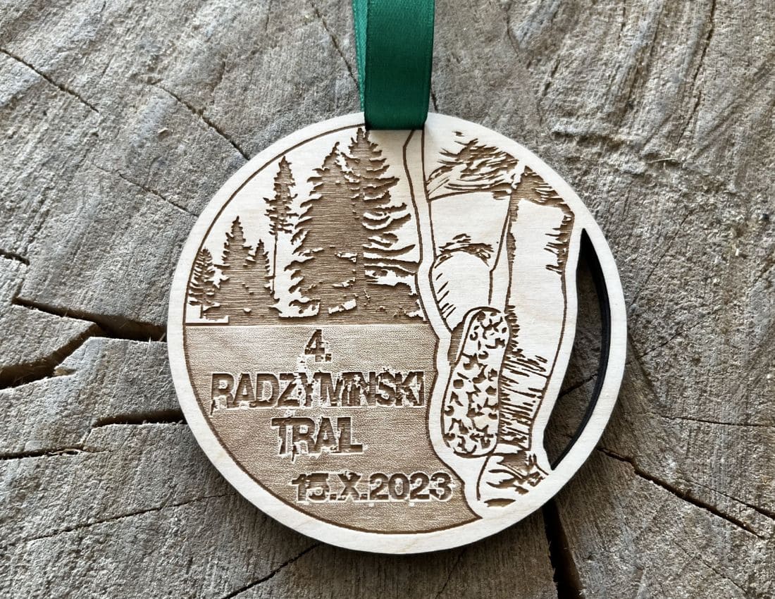 Projekt drewnianych medali 1453