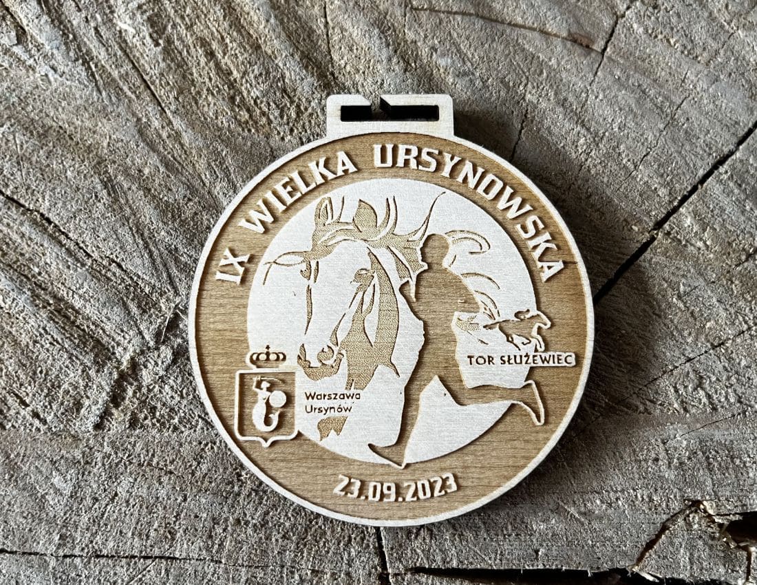 Projekt drewnianych medali 1436