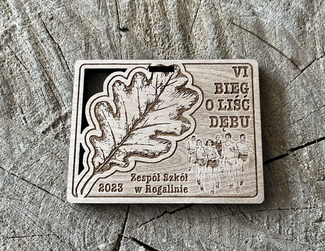 Projekt drewnianych medali 1438