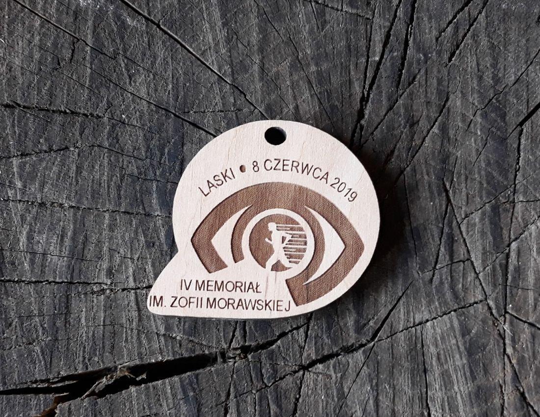 Projekt drewnianych medali 2075