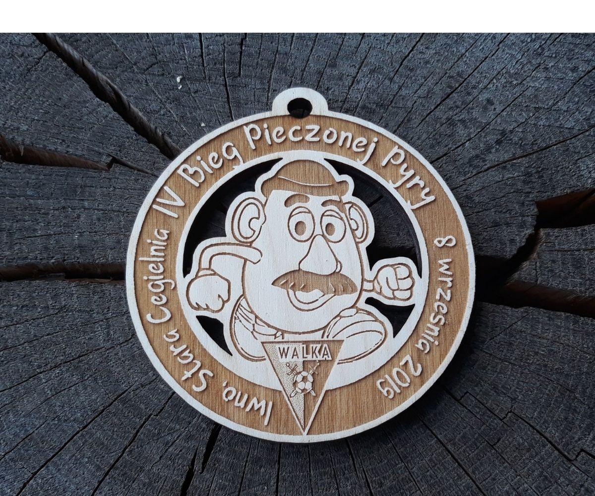 Projekt drewnianych medali 1929