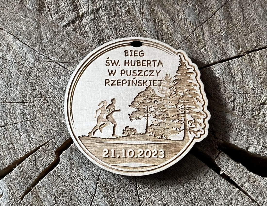 Projekt drewnianych medali 1505